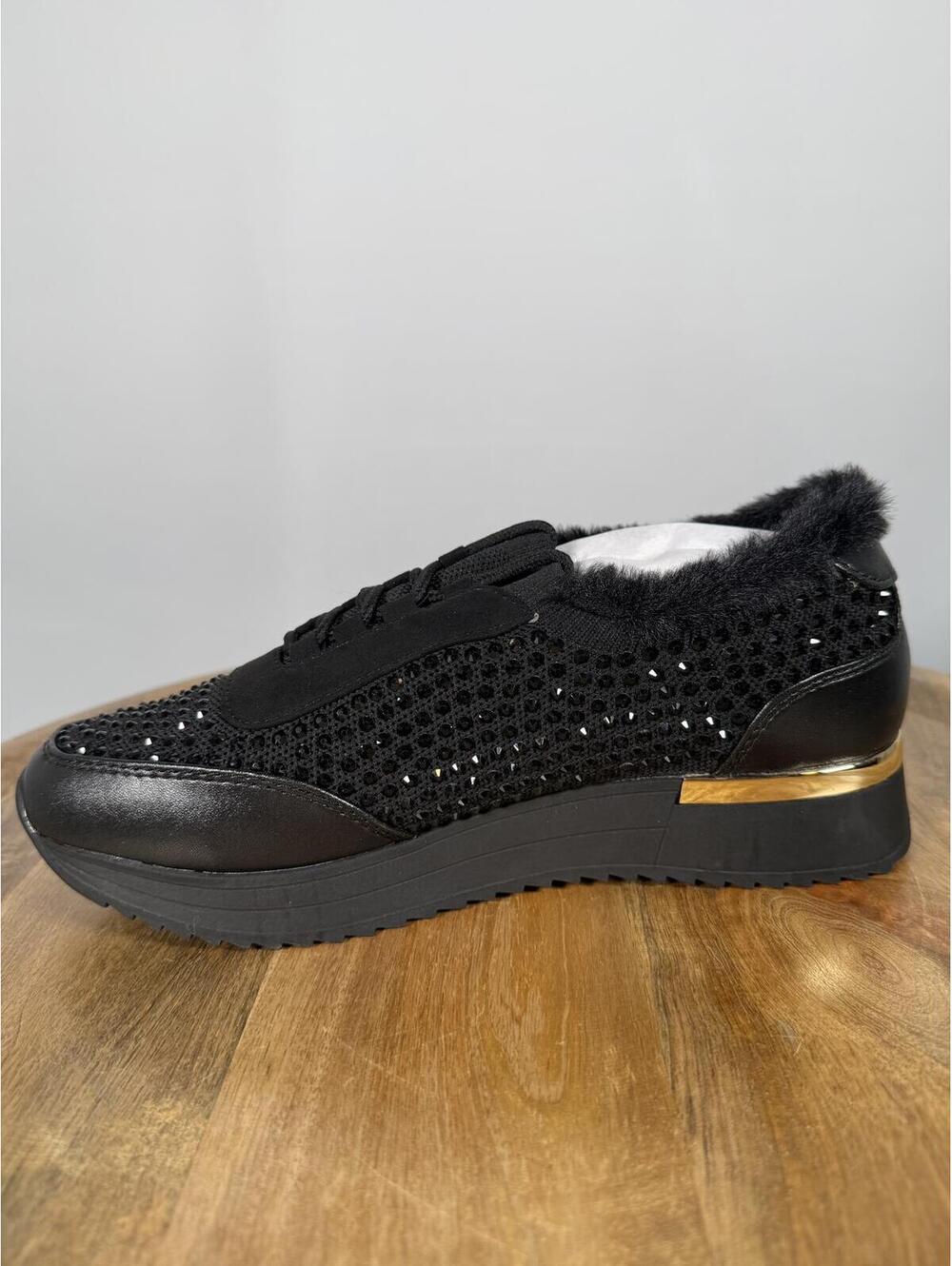 Kenneth Cole Reaction Black Cari Faux Fur Jewel Jogger Sneakers US 6.5M NWB - Picture 9 of 11